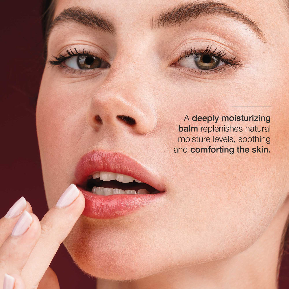 Skincode 24h Intensive Moisturizing Lip Balm